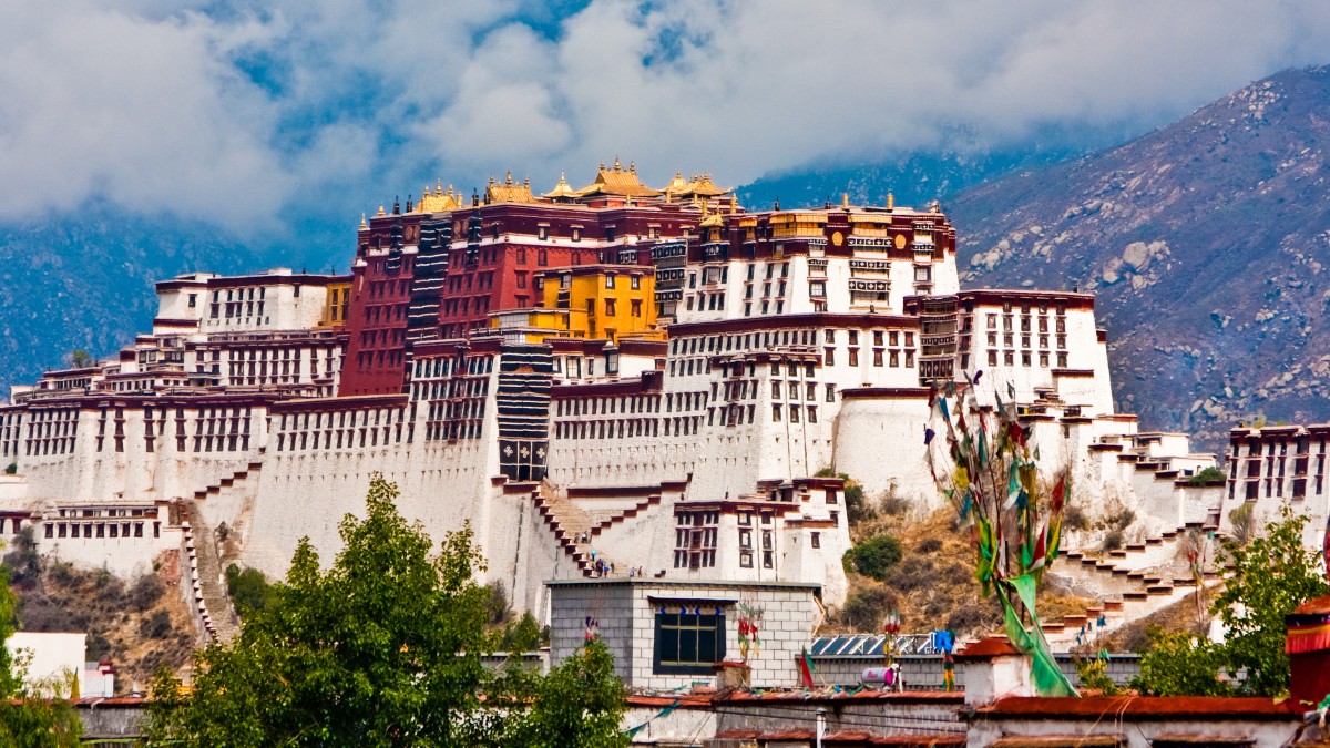 China Starts Winter Tourism Campaign In Tibet’s Potala Palace Amidst COVID-19 Concerns