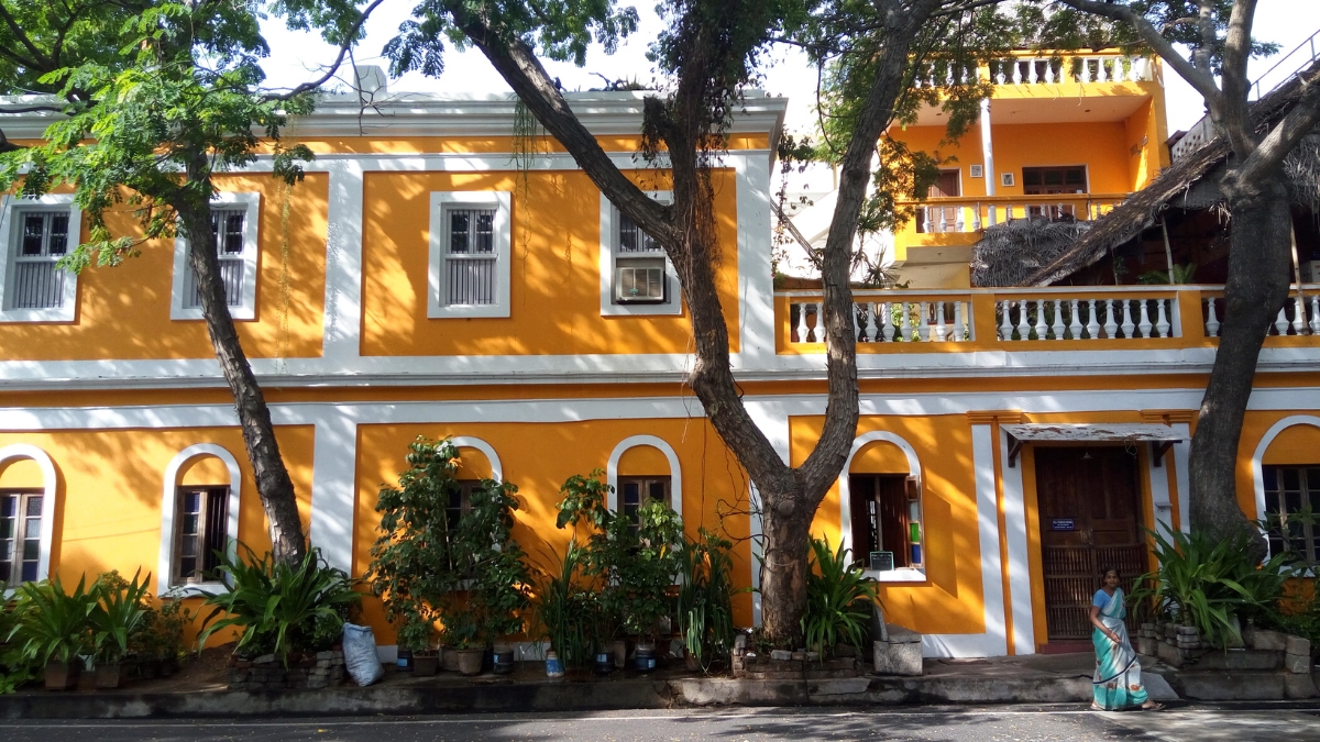 12 Prettiest Streets In India To Click Catchy Pictures For Your Instagram Feed