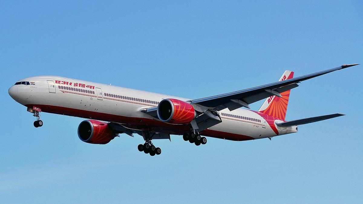 170 Passengers Supposed To Board An Air India Flight To Dubai Were Left Stranded At Mumbai Airport!