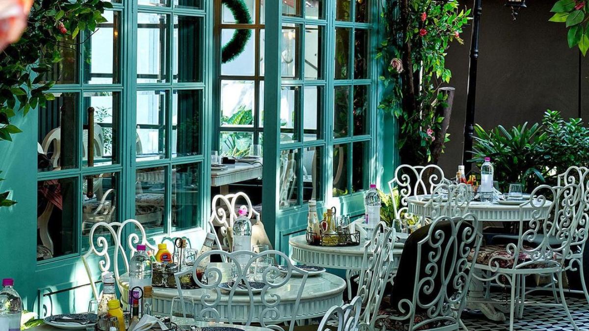 Get Parisian Vibes With A Side Of Emily In Paris Feels At This Prettiest Cafe In Delhi!