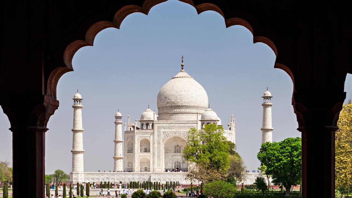Taj Mahotsav Returns To Agra For 10 Days Of Culture, Art, Cuisine, And Craft; Check It Out!