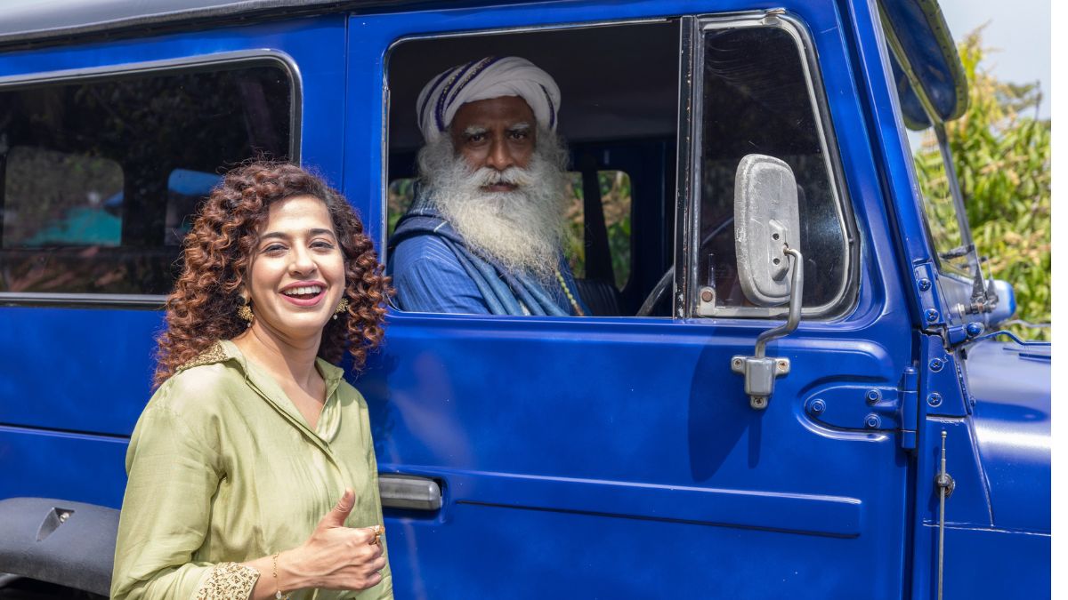 Sadhguru: I Was A Voracious Eater But Never Put On Weight | Curly Tales