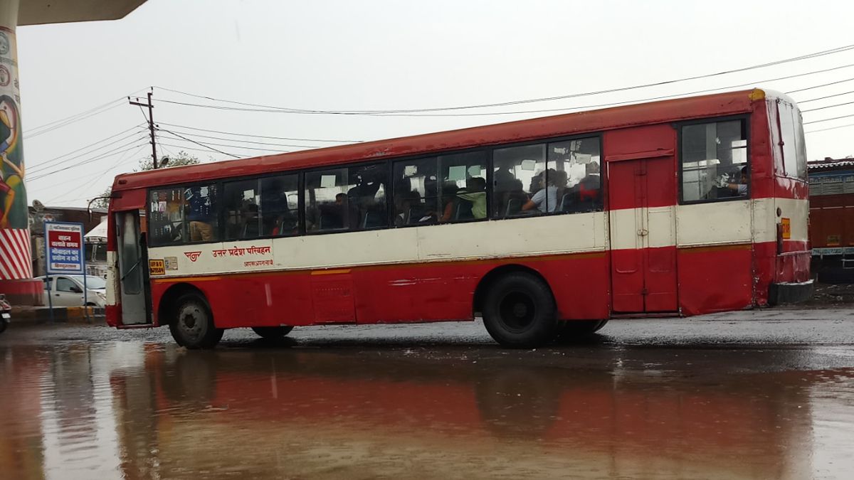 Free Bus Travel In Uttar Pradesh For Women Above The Age Of 60 Years, Promises CM Yogi Adityanath