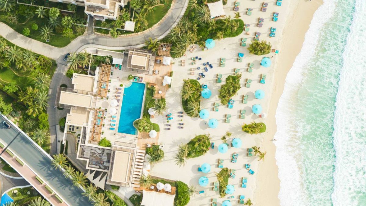 Sunbathe And Soak Up Unparallelled Views At This Beachfront In Jumeirah Al Naseem With A Redeemable Day Pass!