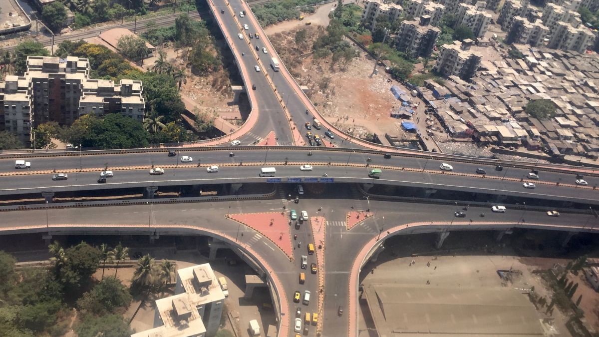 Mumbaikars, In 2 Years, SCLR And Kurla Will Be Connected Via A New Flyover To Relieve You Of Them Traffic Woes