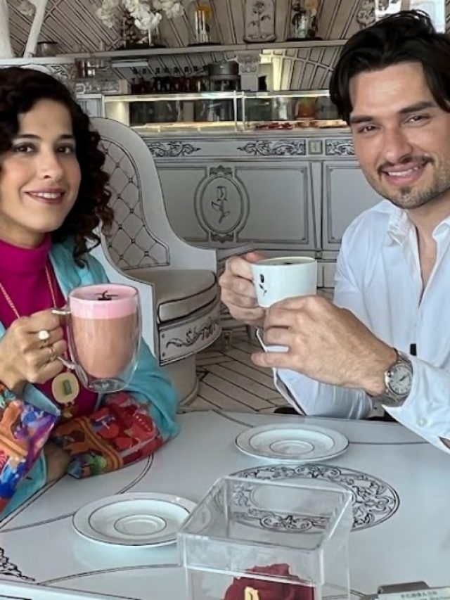 8 Things To Try At Forever Rose Cafe, Dubai