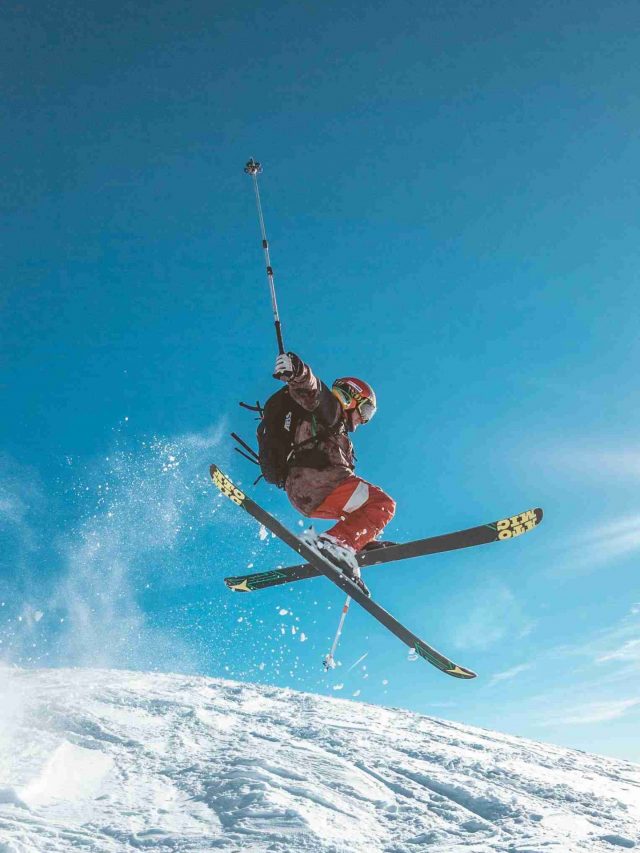 skiing