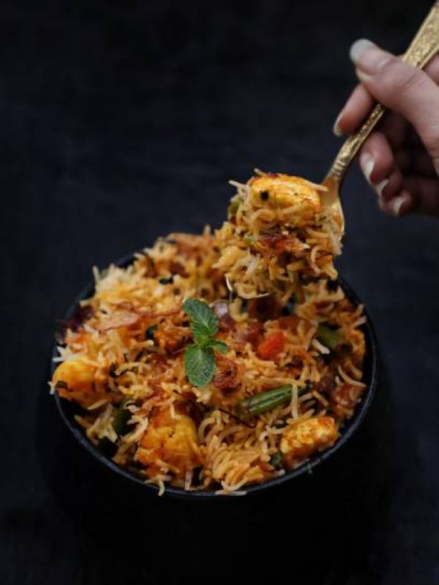 9 Types Of Biryani Traditionally Eaten In India