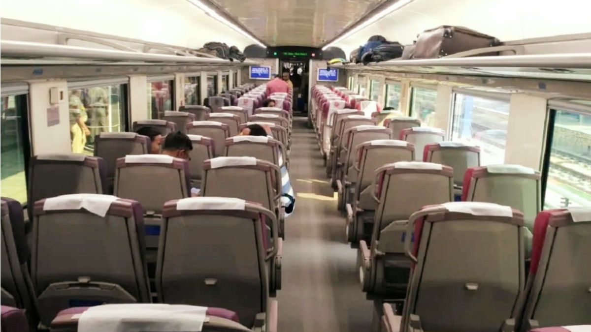 Get Ready For Vande Metro! Indian Railways To Soon Launch A Mini Version Of Vande Bharat