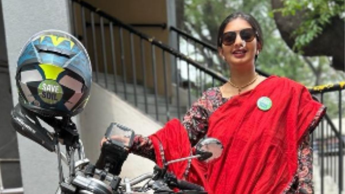 Donning A Saree, Ramabai Latpate Is On An Incredible Journey To Travel About 40 Countries On Her Bike