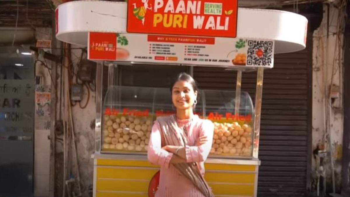 This 21-Year-Old Paani Puri Wali Is Redefining The Term Start-Up With Her Thela, Earns ₹9 L A Month