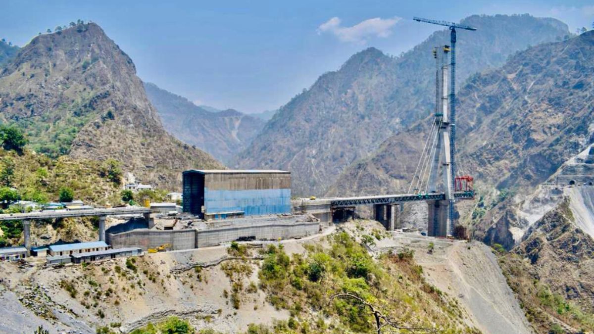 Railway Update: 83 Per Cent Of Anji Khad Bridge Completed; Cutting Edge Tech Used For Construction