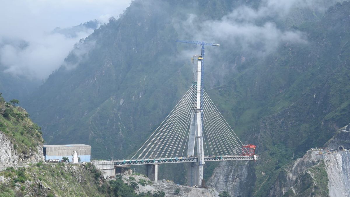 Come May 2023, Jammu & Kashmir Will Be Connected By Sea Link-Inspired Cable Bridge At Anji Khad