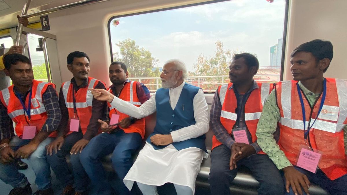 Narendra Modi Inaugurated The Namma Metro Extension Today; Pics Inside!