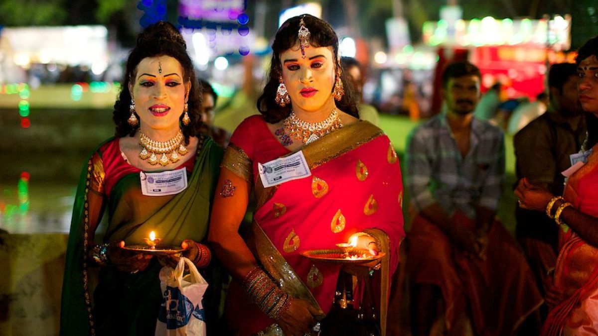 Traditionally Celebrated By Men Dressed As Women, Chamayavilakku Festival In Kerala Is Unexampled