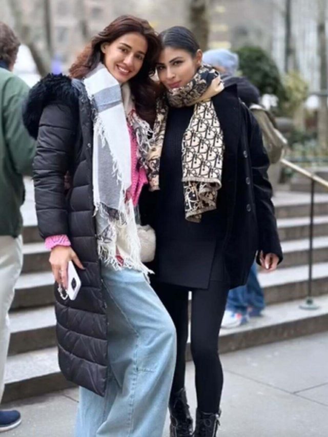 Mouni Roy (4) (1)
