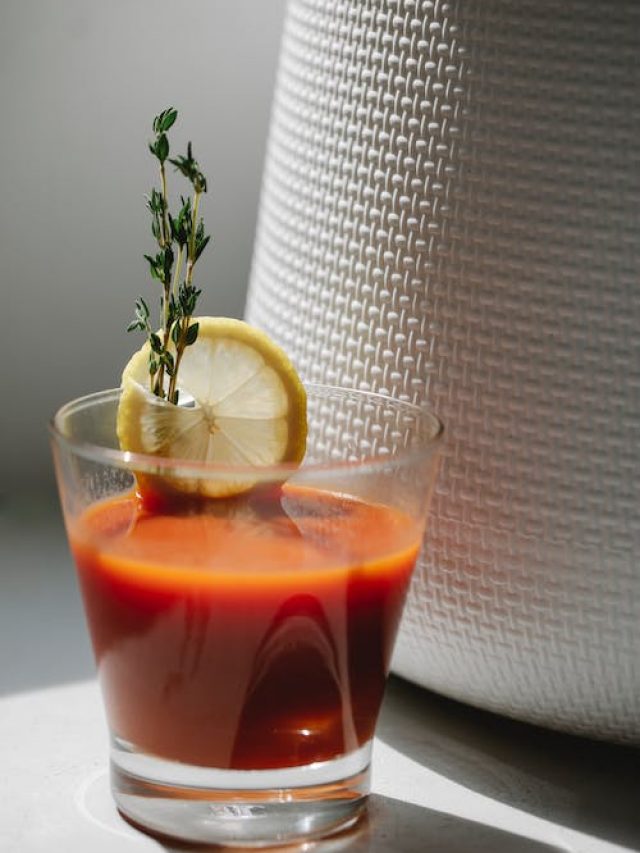 Here's how you can make Bloody Mary at home.