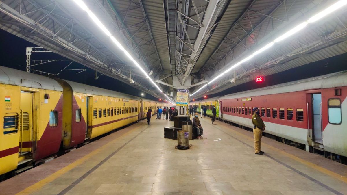 From ICF To LHB Coaches, Take A Look At The Changing Face OF The Indian Railways!