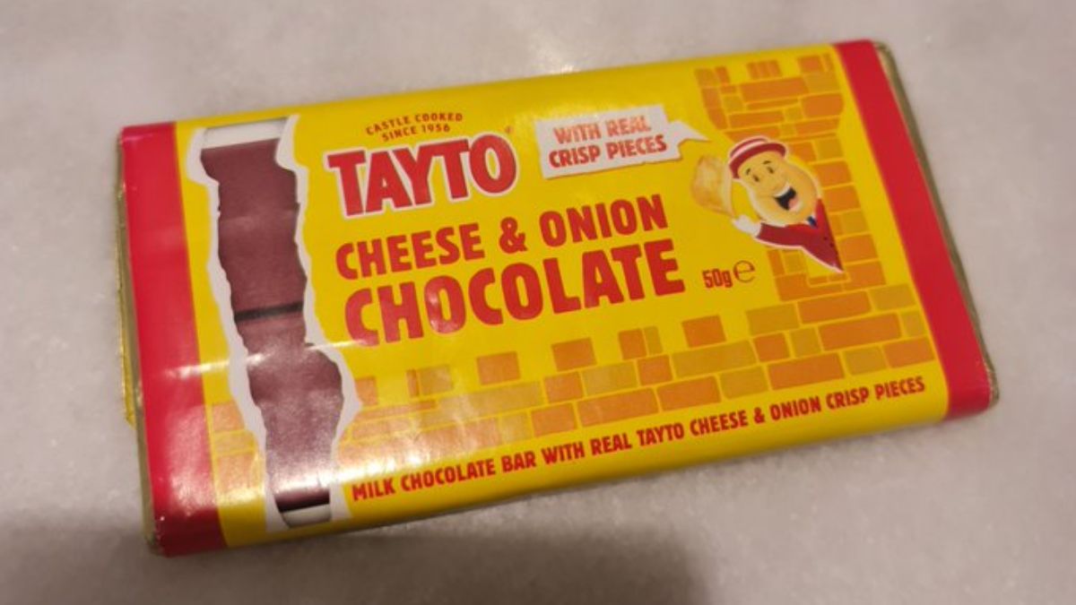 A Limited Edition Chocolate Bar In Cheese And Onion Flavour Exists And Netizens Are Shocked
