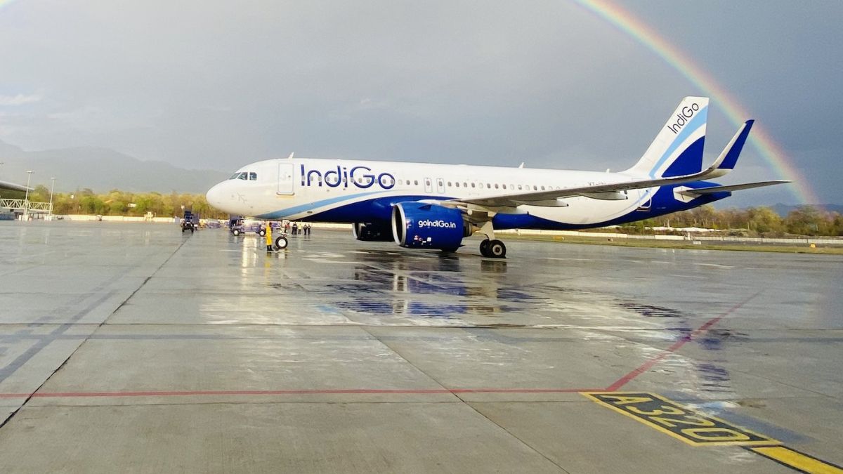 Delhi-Bound Indigo Flight Delayed, Leaving Passengers Stranded For 8 Hours