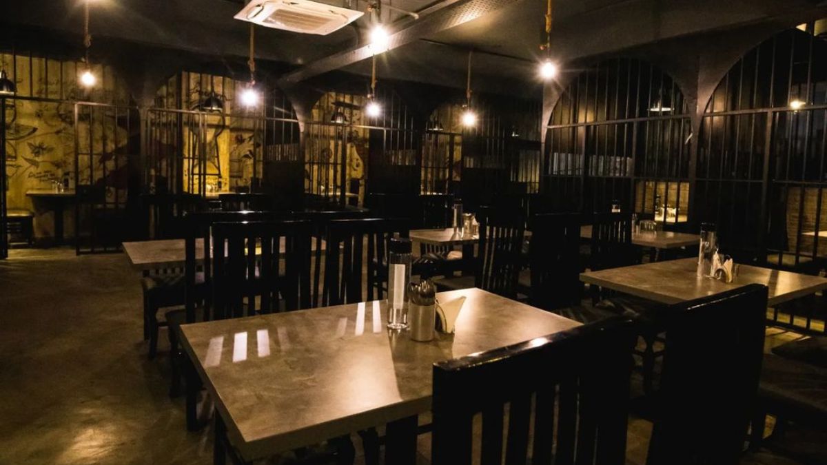 Bengaluru’s Jail-Themed Restaurant Serves Delicacies Instead of Sentences; Harsh Goenka Reacts