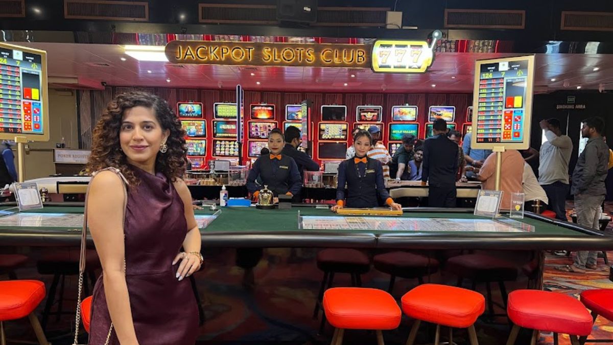 Kamiya Jani Had A Gala Time At One Of The Largest Offshore Casinos | Curly Tales