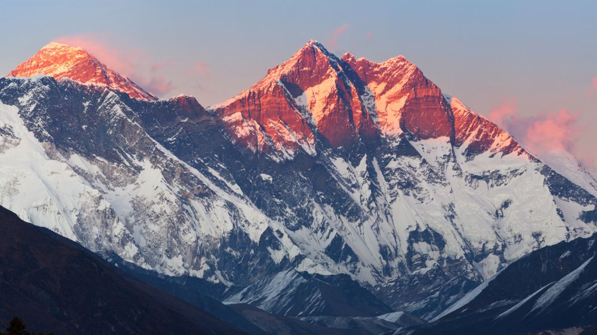 Nepal’s Spring Climbing Season Is Here! More Than 500 Mountaineers Expected To Visit