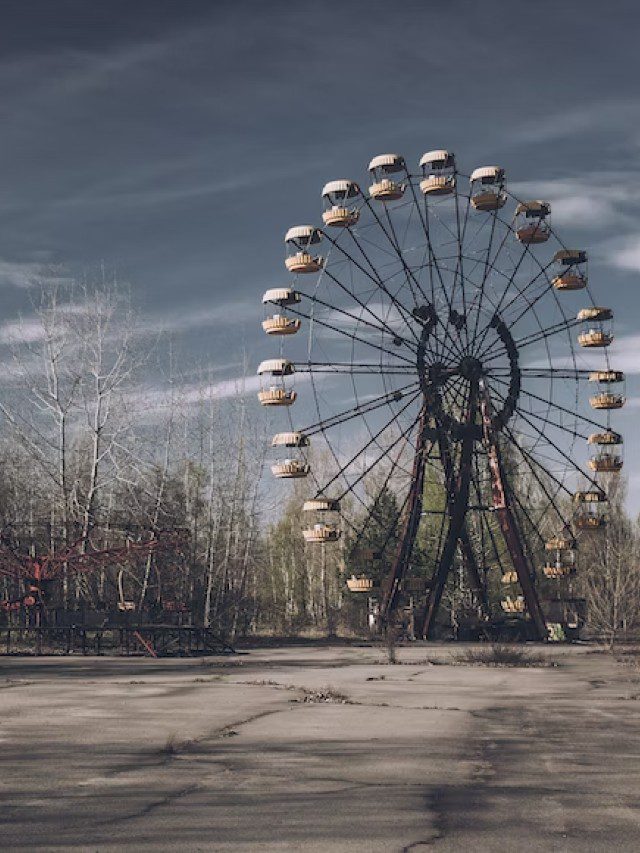 7 Of The Creepiest Abandoned Amusement Parks Around The World!