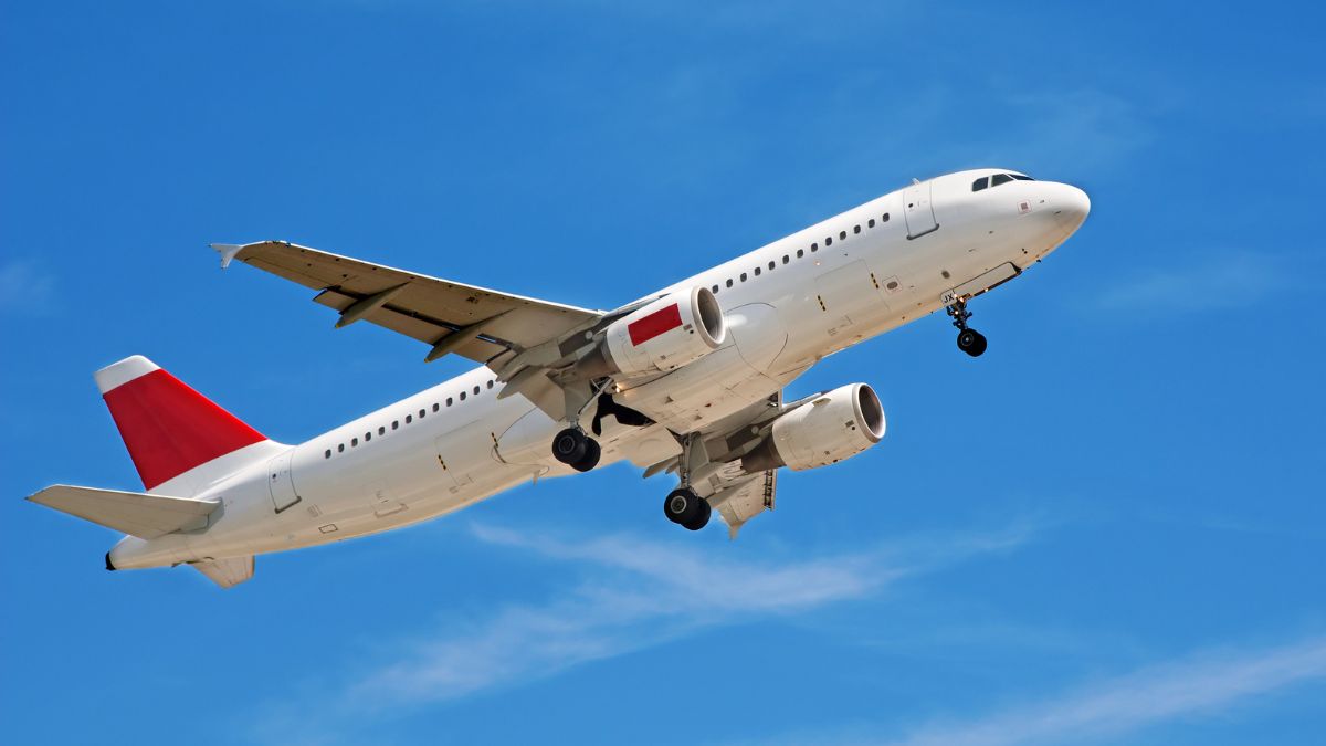 Biman Bangladesh Flight To Kathmandu Makes An Emergency Landing In Patna; Cites Technical Issue