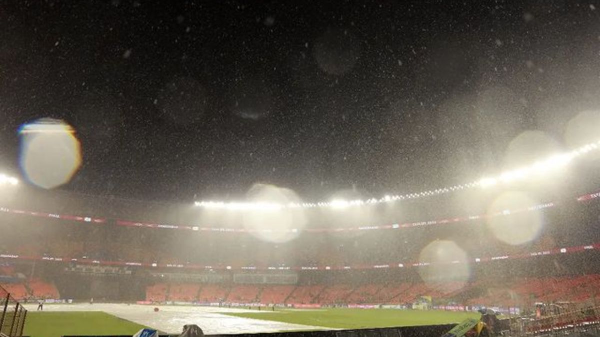 Built At The Cost Of ₹800 Crore, Narendra Modi Stadium Gets Flooded During IPL final