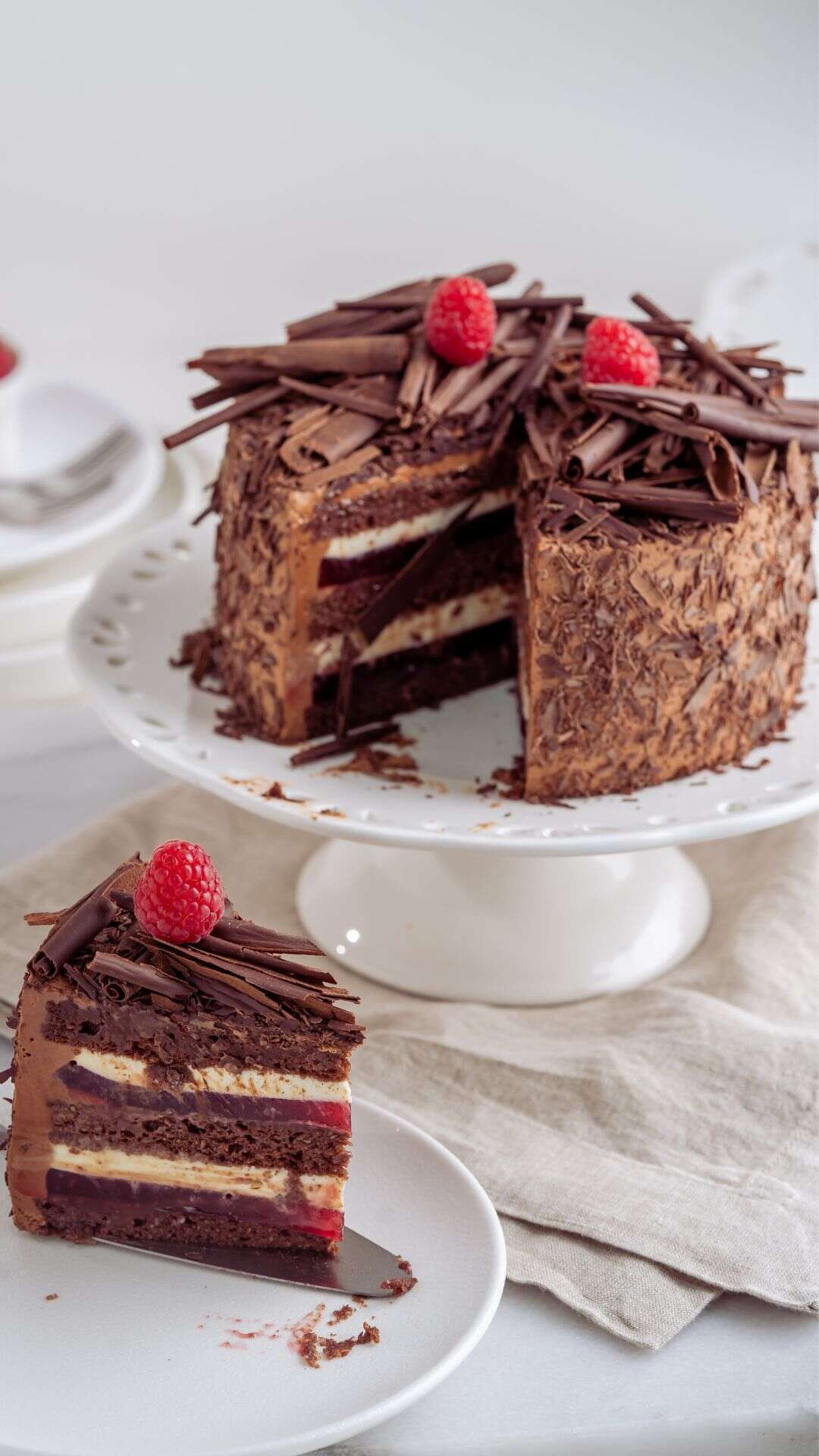 Deliver amazing chota bheem chocolate cake to Mumbai Today, Free Shipping -  MumbaiOnlineFlorists