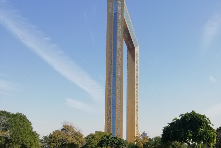 Dubai frame