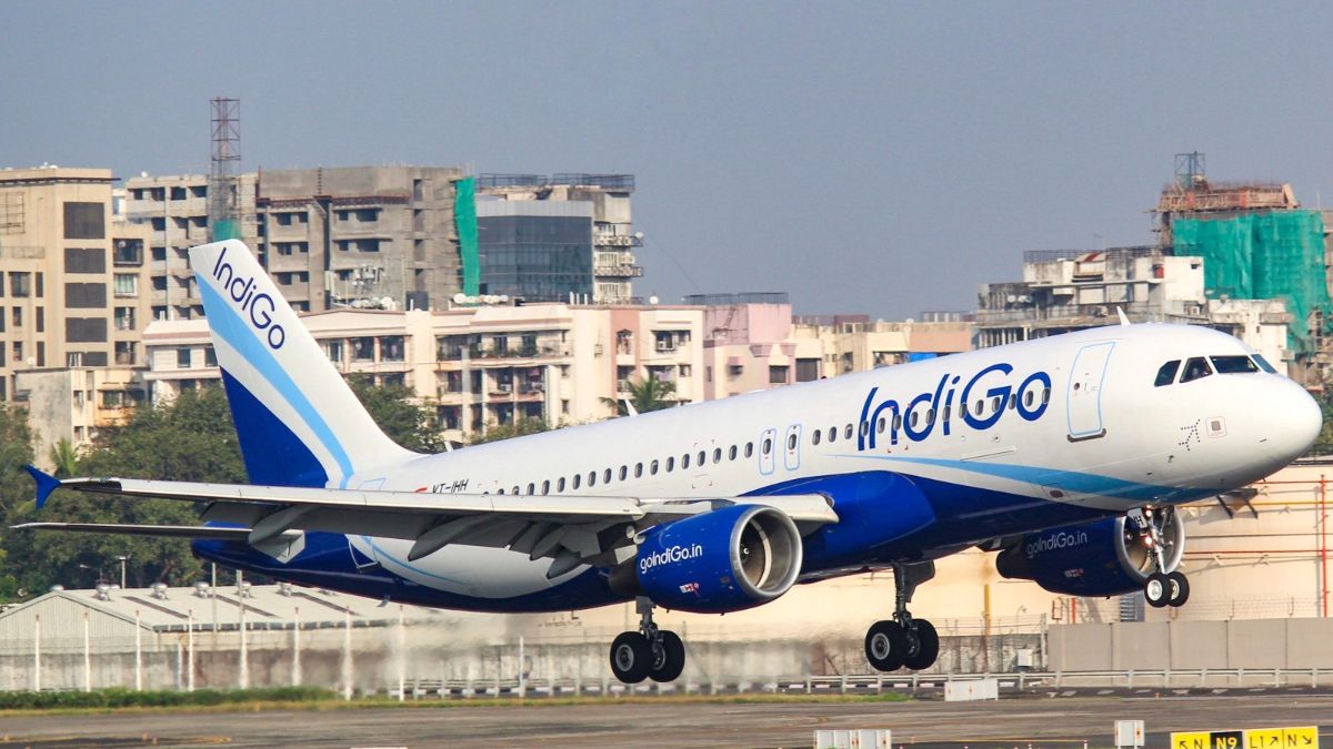 Drunk Woman Misbehaves With Crew On Del-Kol IndiGo Flight; Detained At Kolkata Airport