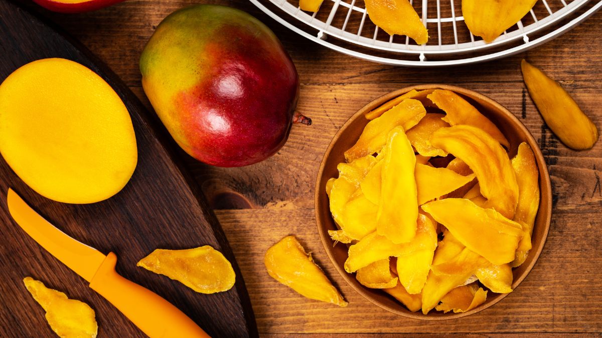 5 Sure-Shot Ways To Find Out If Your Mangoes Were Artificially Ripened!