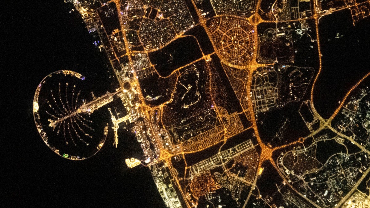 Sultan Al Neyadi Shared A Breathtaking Image From ISS & You Can See The Twinkling Dubai Palm!