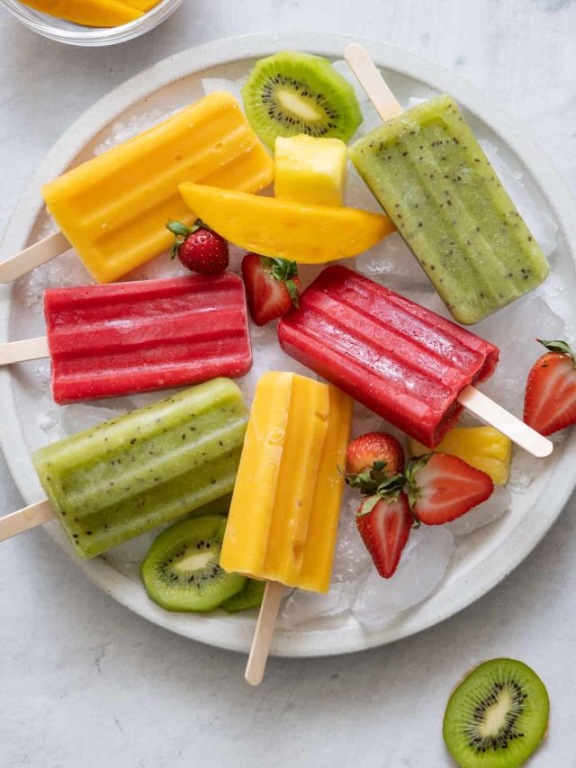 5 Easy Fruit Popsicles To Make at Home