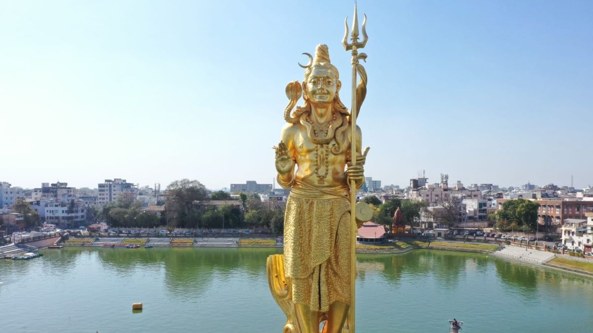 golden shiva statue vadodara