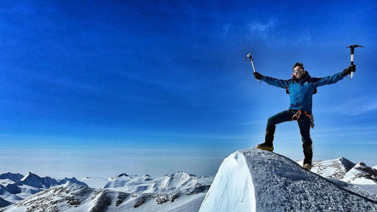 Kenton Cool Becomes The 1st Non-Nepali Mountaineer To Climb Mt Everest 17 Times!