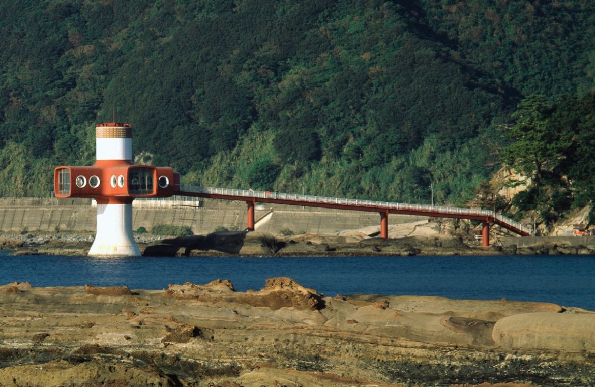 Japan Has An Underwater Observation Tower That Offers NeverSeenBefore