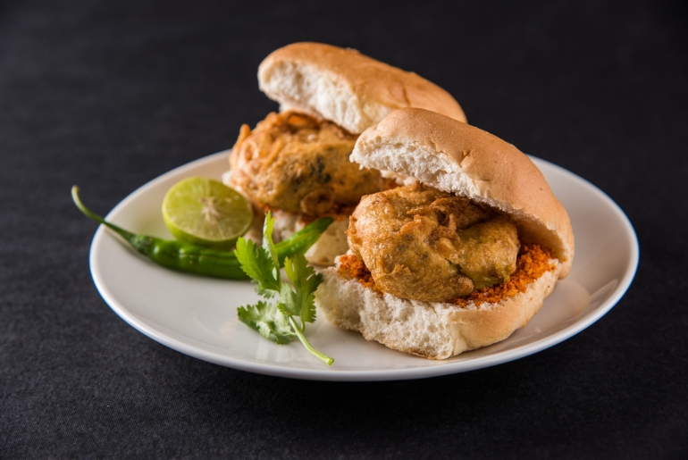 Best Vada Pav In Mumbai