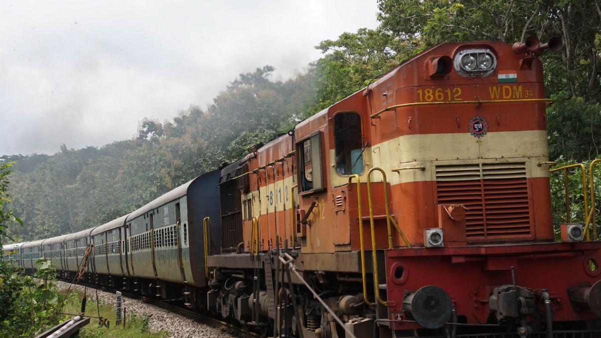 Ludhiana Railways Crack Down on Ticketless Travellers, Rake in Whopping ₹1.6 Crore!