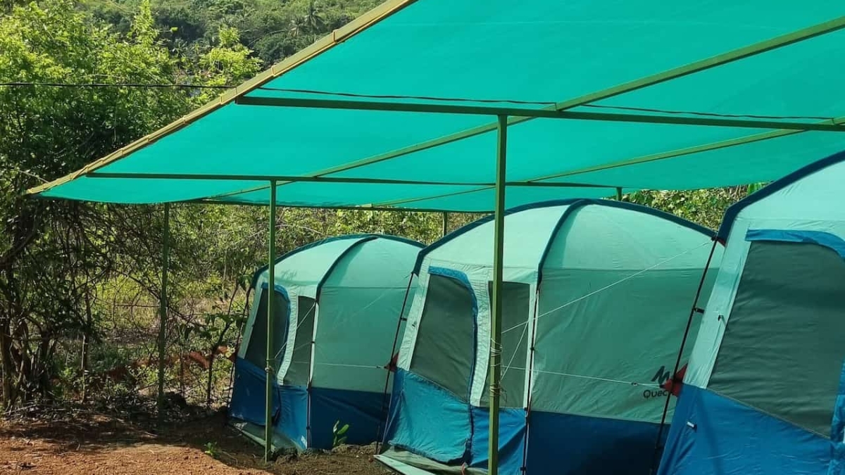 On The Banks Of Emerald Blue River In Guhaghar’s Valley Lies This Eco-Hostel Full Of Experiences