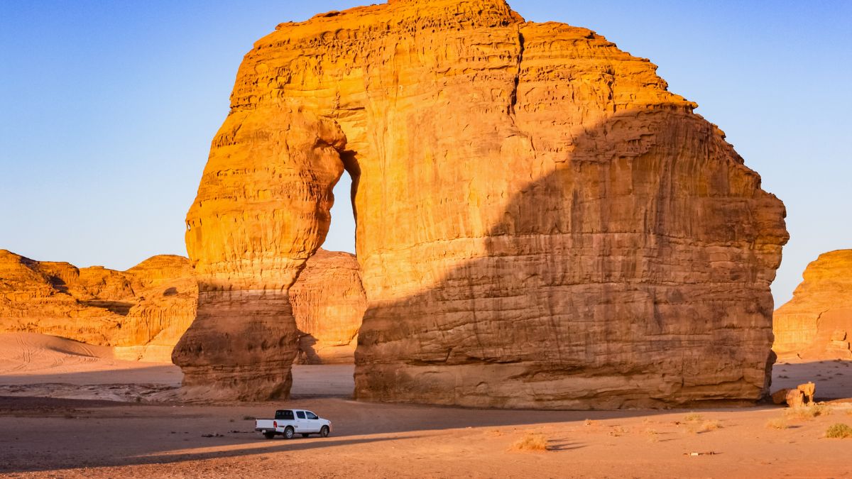 Saudi Arabia Sees A Massive 225% Increase In Tourism Revenue In the Q1 Of 2023; Here’s All About It