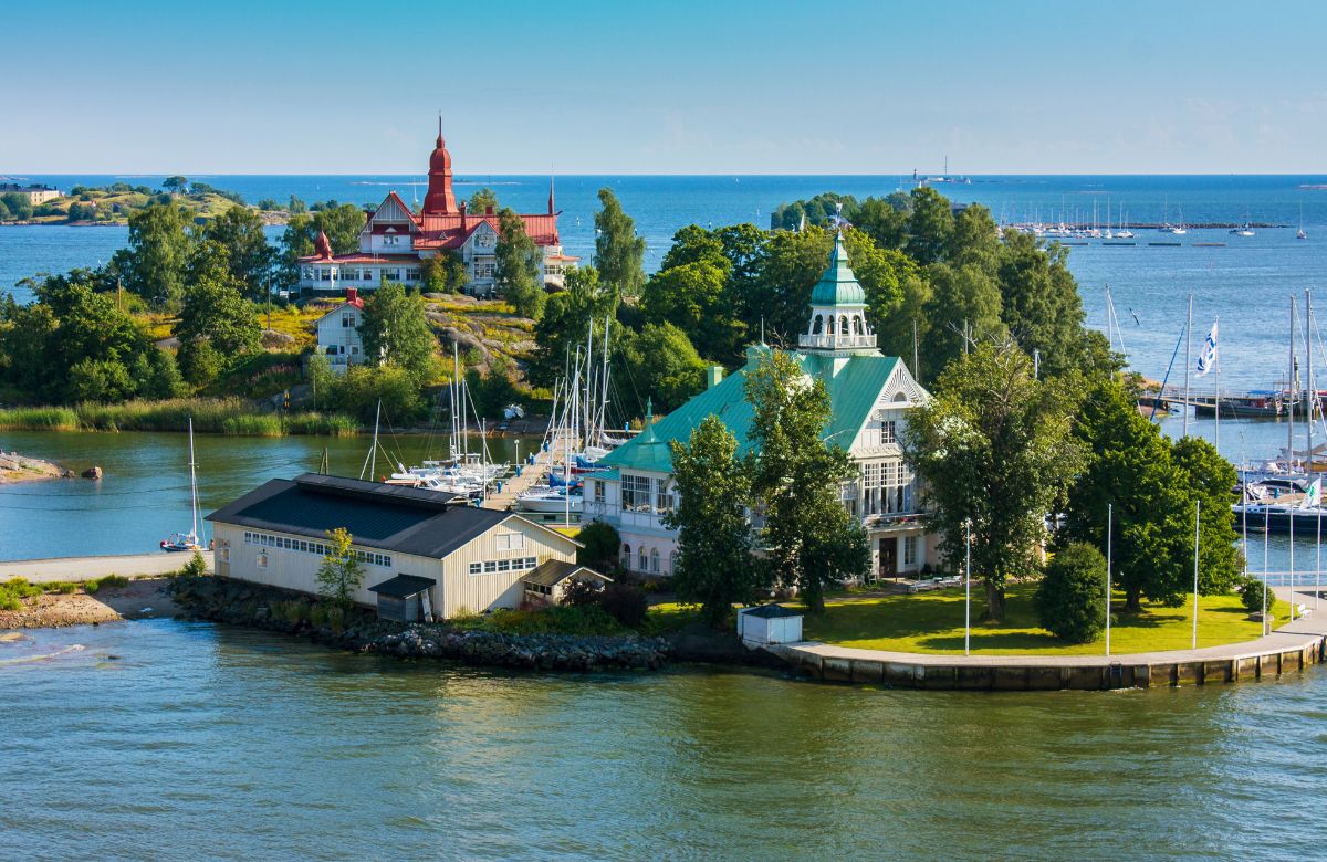 Go Phone-Free & Enjoy A Serene ‘Me-Time’ At This Quaint, Tourist Island Of Finland
