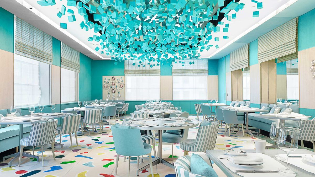 Breakfast At Tiffany’s? Get Ready To Dine In Style At The Blue Box Cafe At Dubai Mall