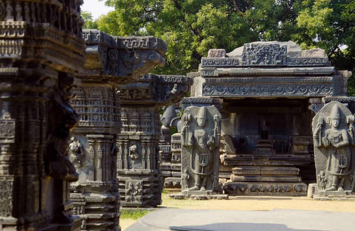 6 Heritage Sites In Warangal To Soak In The City’s Cultural & Architectural Brilliance