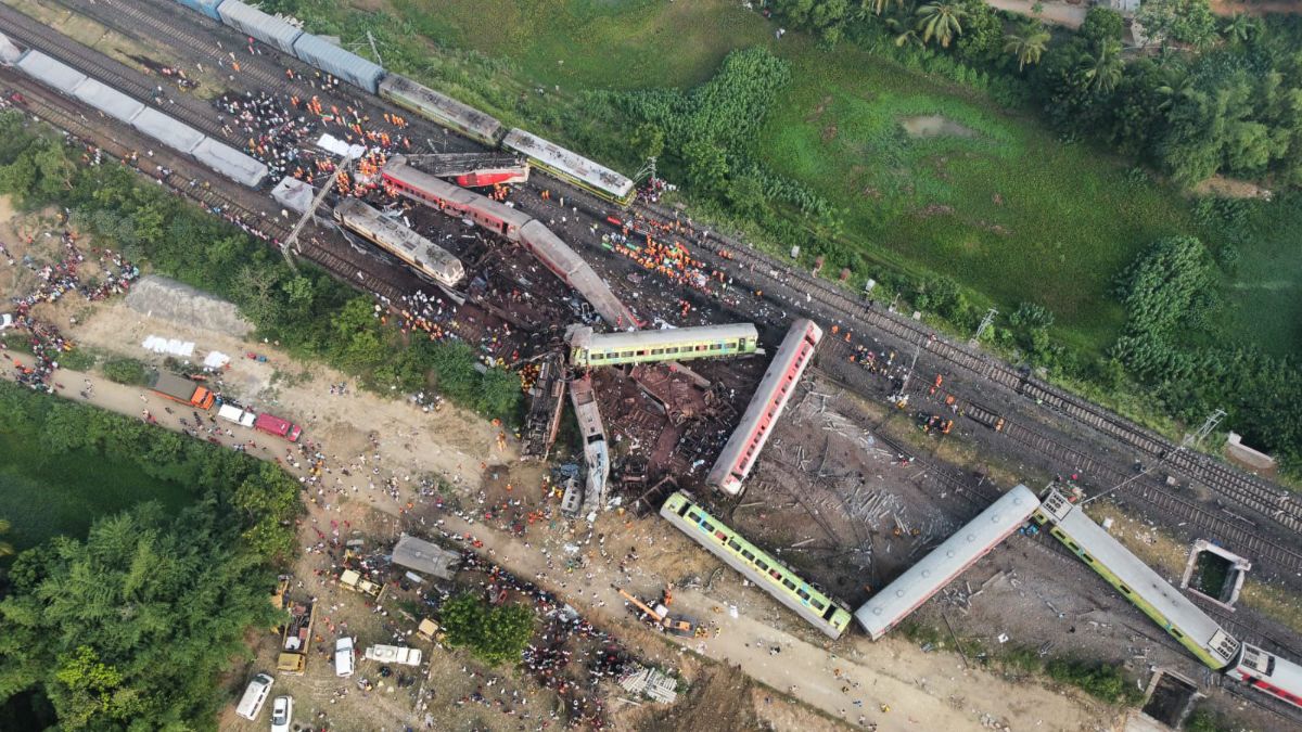 bengaluru stranded passengers odisha train mishap