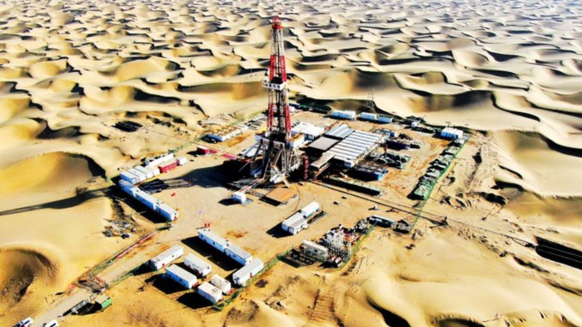 China Is Drilling A 10K Metre Deep Hole In Oil-Rich Xinjiang Region To Explore Earth’s Surface!
