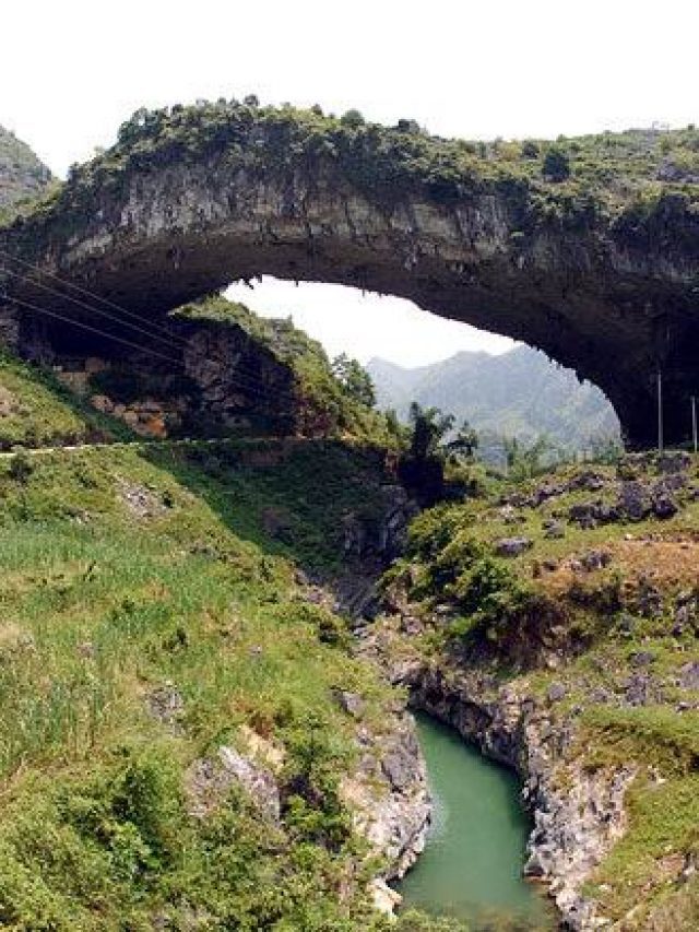 Jiangzhou_Natural_Bridge