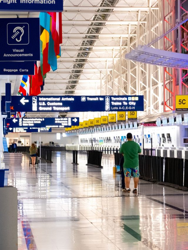 cropped-airport-1.jpg